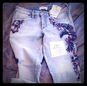 NWT Jessica Simpson Jeans